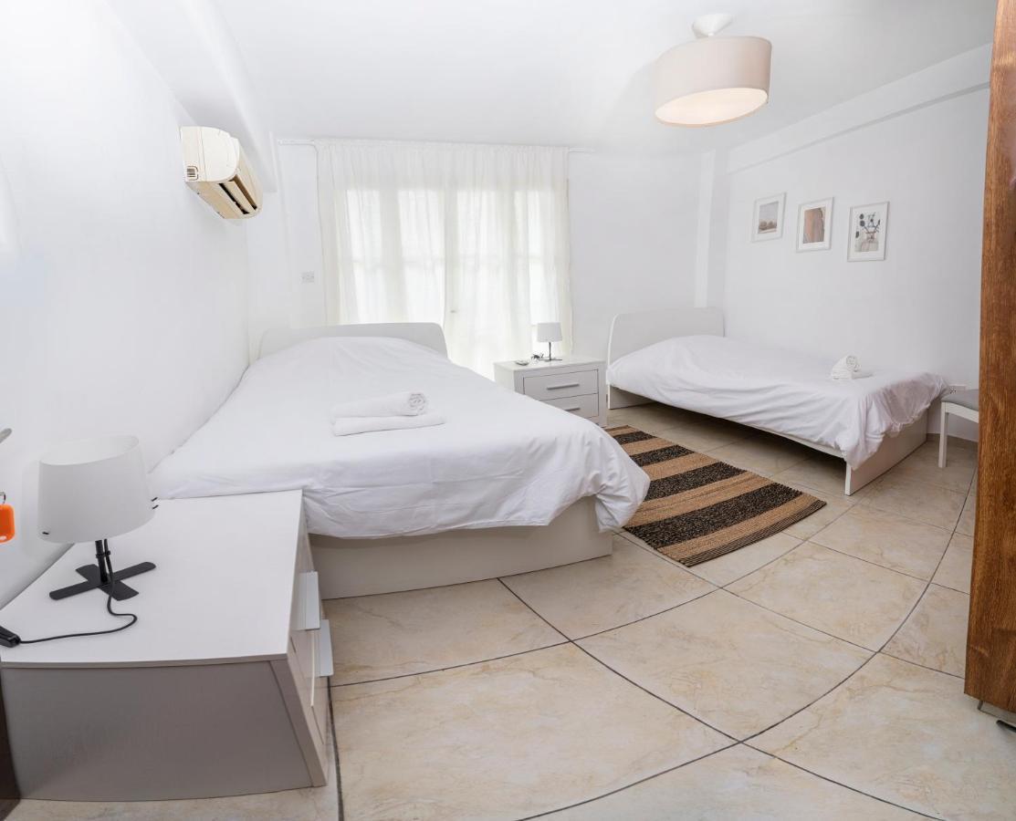 Private Room In Shared Flat نيقوسيا المظهر الخارجي الصورة