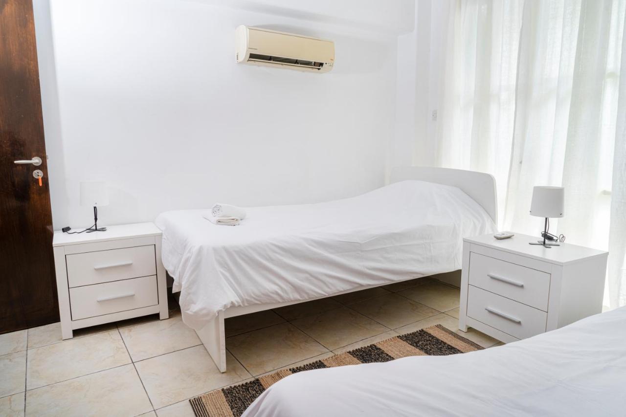 Private Room In Shared Flat نيقوسيا المظهر الخارجي الصورة