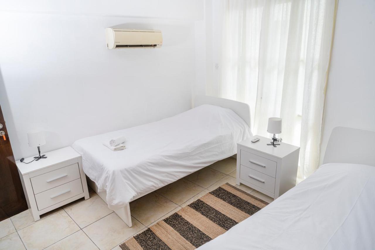 Private Room In Shared Flat نيقوسيا المظهر الخارجي الصورة