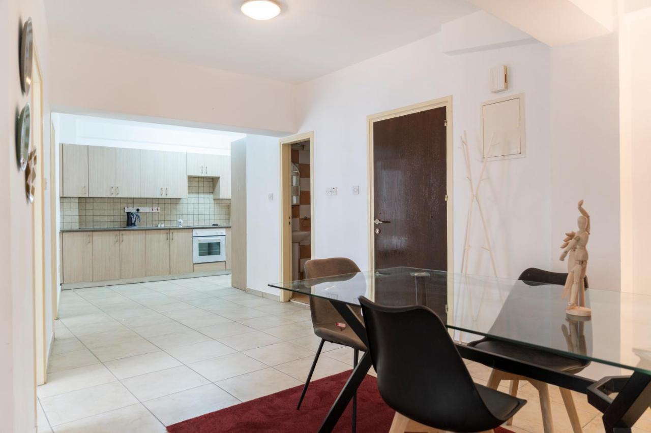 Private Room In Shared Flat نيقوسيا المظهر الخارجي الصورة