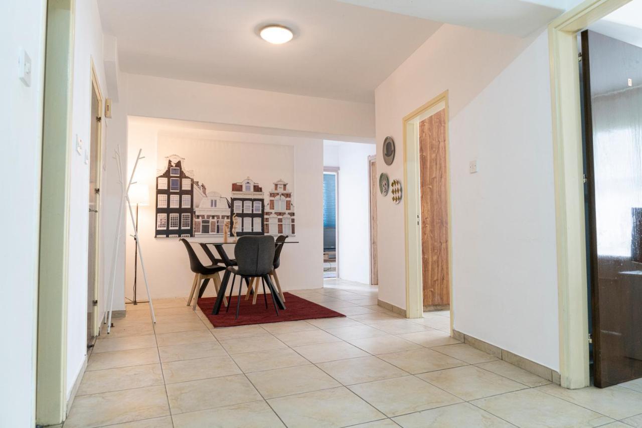 Private Room In Shared Flat نيقوسيا المظهر الخارجي الصورة