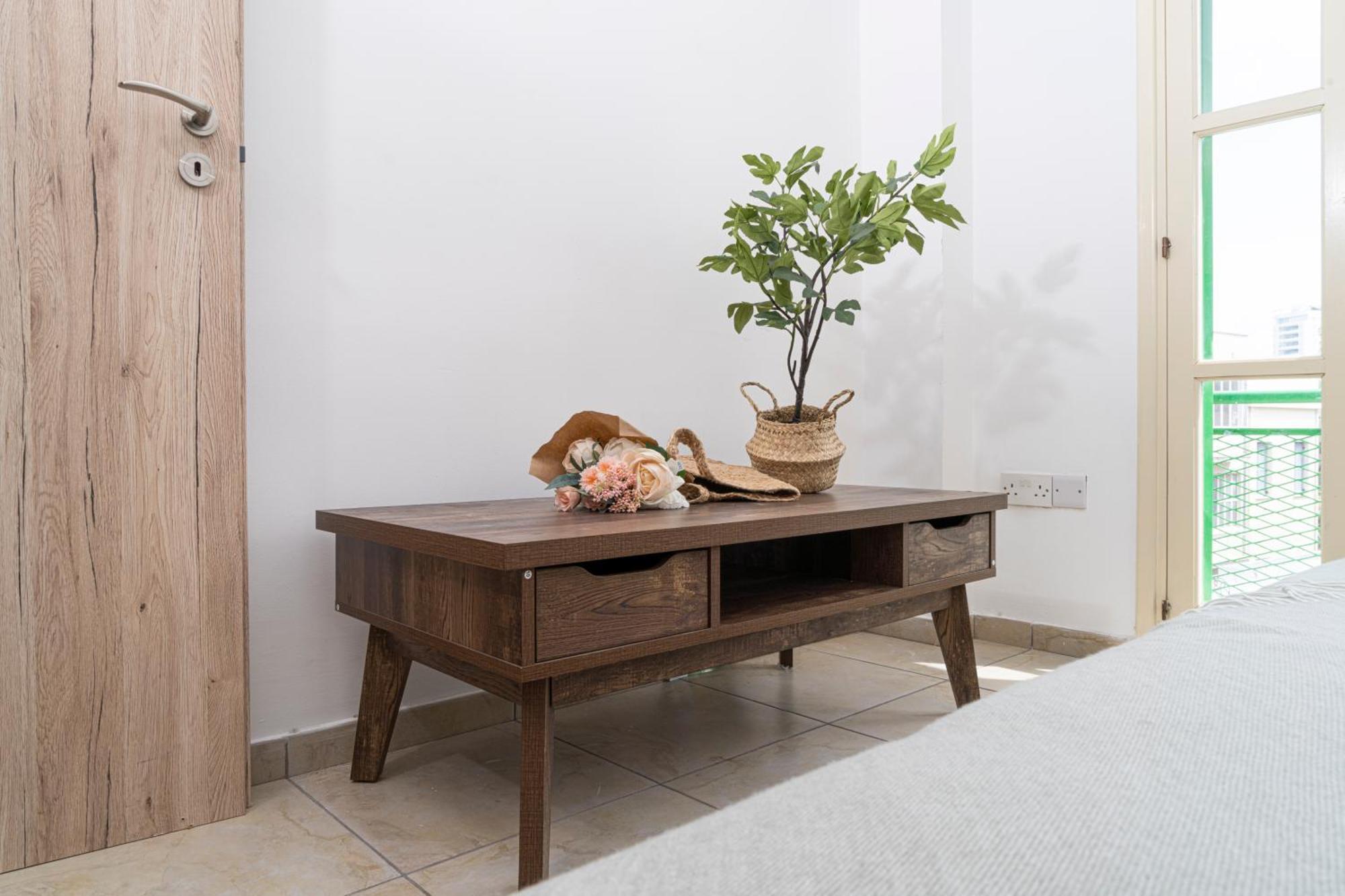 Private Room In Shared Flat نيقوسيا المظهر الخارجي الصورة