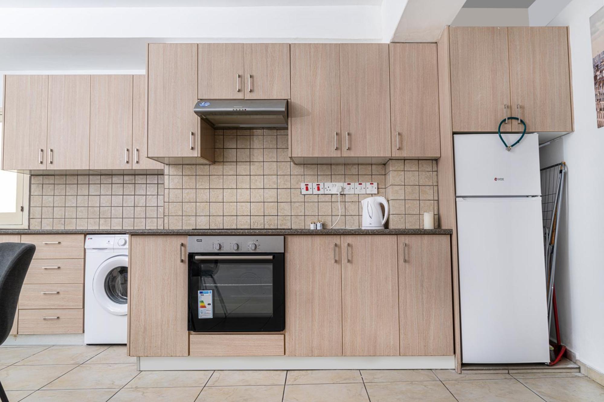 Private Room In Shared Flat نيقوسيا المظهر الخارجي الصورة