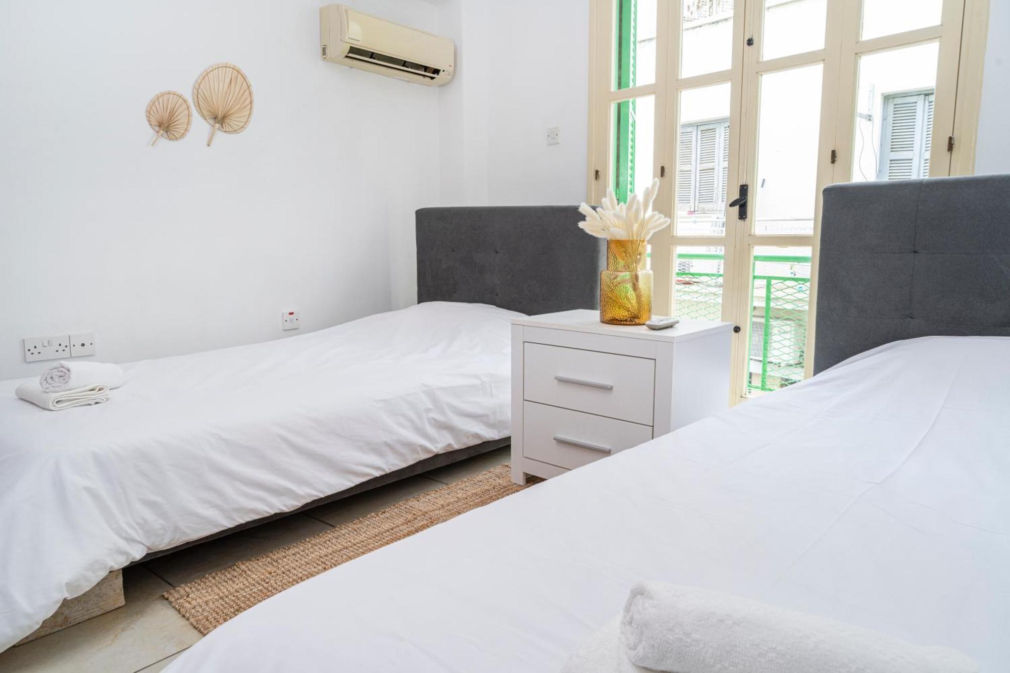 Private Room In Shared Flat نيقوسيا المظهر الخارجي الصورة